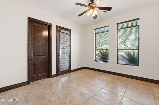 6653 E SWEETWATER Avenue, Scottsdale, AZ 85254