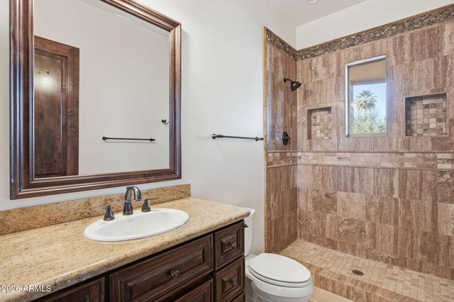 6653 E SWEETWATER Avenue, Scottsdale, AZ 85254