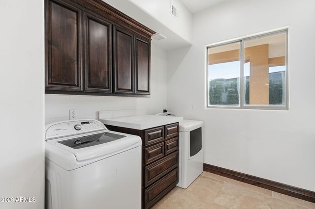 6653 E SWEETWATER Avenue, Scottsdale, AZ 85254