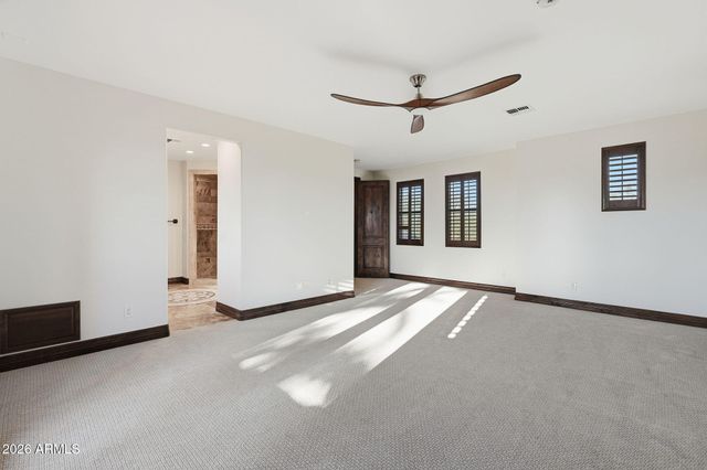 6653 E SWEETWATER Avenue, Scottsdale, AZ 85254