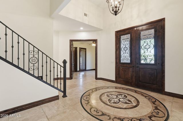 6653 E SWEETWATER Avenue, Scottsdale, AZ 85254