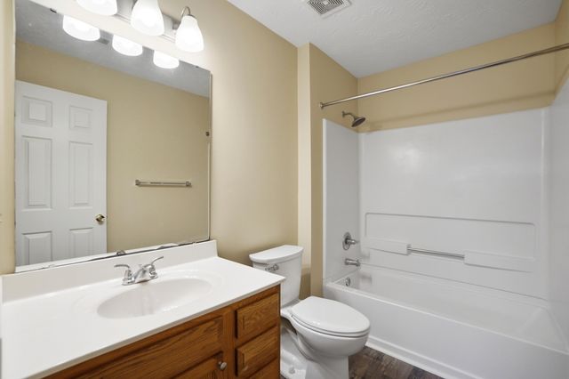 701 Napa Valley Lane, 2, Crestview Hills, KY 41017