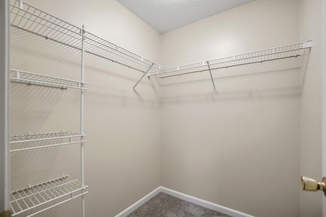 701 Napa Valley Lane, 2, Crestview Hills, KY 41017