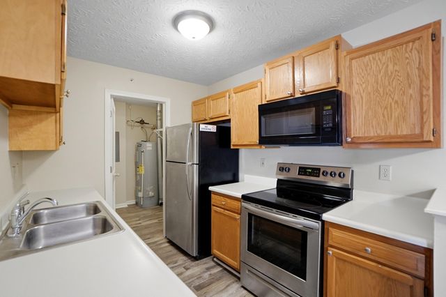 701 Napa Valley Lane, 2, Crestview Hills, KY 41017