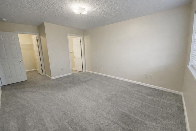 701 Napa Valley Lane, 2, Crestview Hills, KY 41017