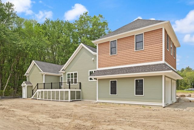 66 Orchard Ave, Johnston, RI 02919