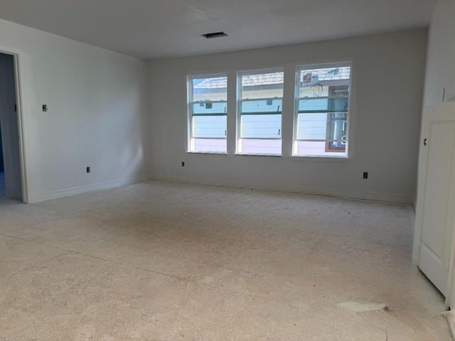 14819 Mission Avenue, Mont Belvieu, TX 77523