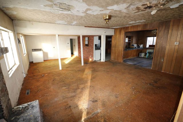 7408 N Market St, Spokane, WA 99217