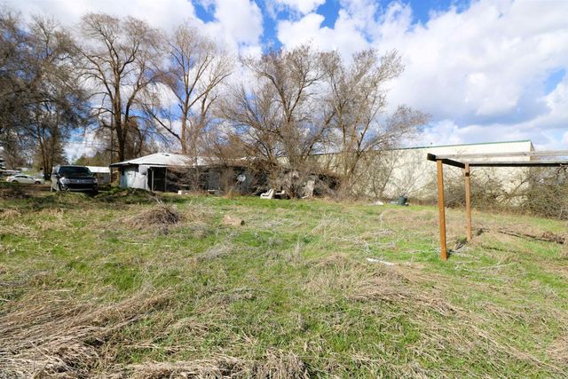 7408 N Market St, Spokane, WA 99217