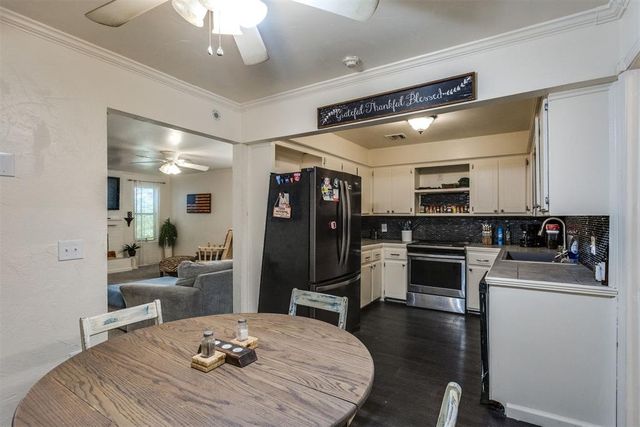 932 Hampton Circle, Yukon, OK 73099