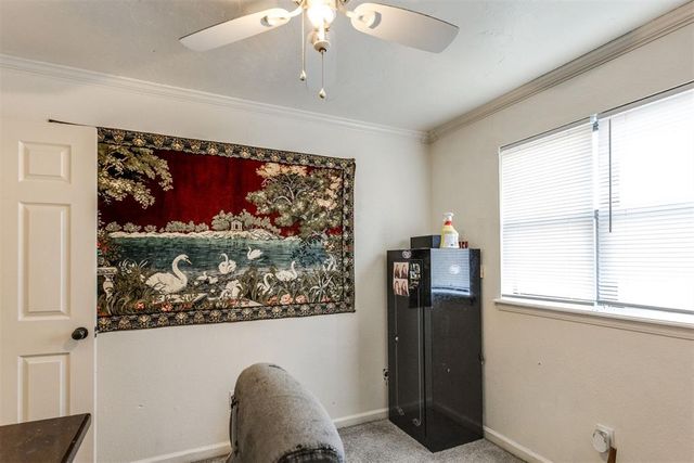 932 Hampton Circle, Yukon, OK 73099