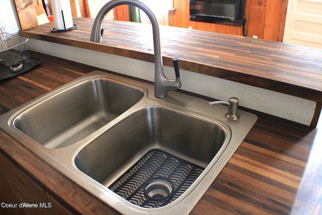 1 Kelly Alley, Wallace, ID 83873