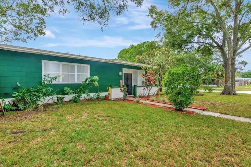 5102 NEWTON AVENUE S, Gulfport, FL 33707