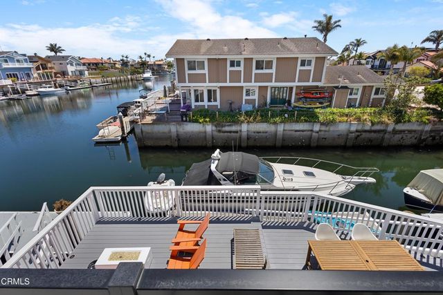 3960 W Hemlock Street, Oxnard, CA 93035