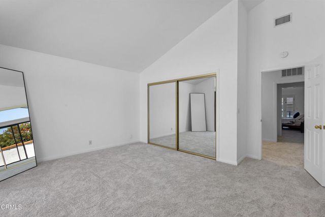 3960 W Hemlock Street, Oxnard, CA 93035