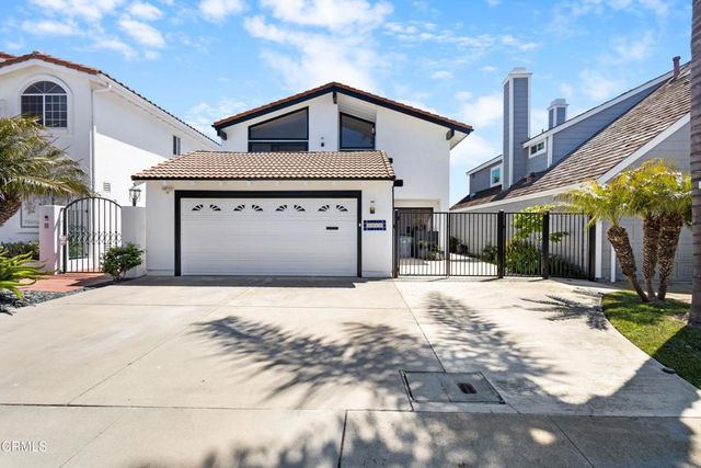 3960 W Hemlock Street, Oxnard, CA 93035