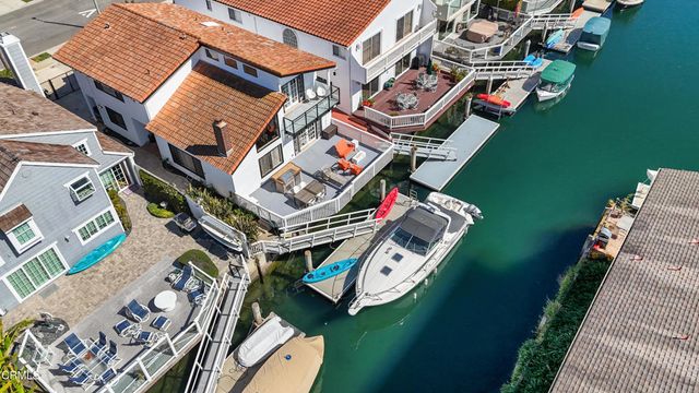 3960 W Hemlock Street, Oxnard, CA 93035