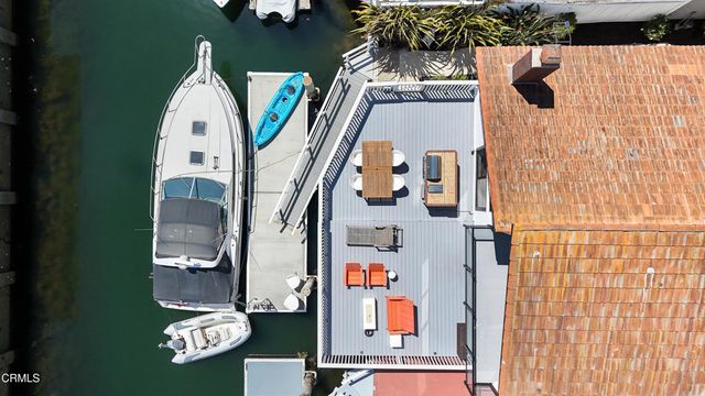 3960 W Hemlock Street, Oxnard, CA 93035