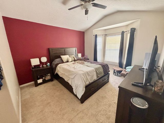 1139 Avenida Las Vistas NW, Los Lunas, NM 87031