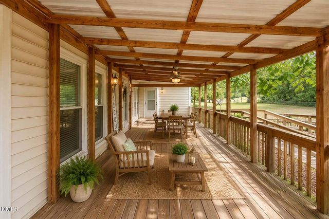 30 Ormsby Court, Spring Lake, NC 28390