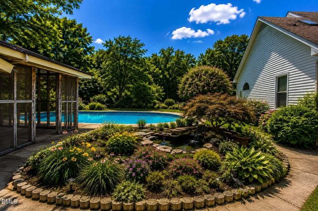 30 Ormsby Court, Spring Lake, NC 28390