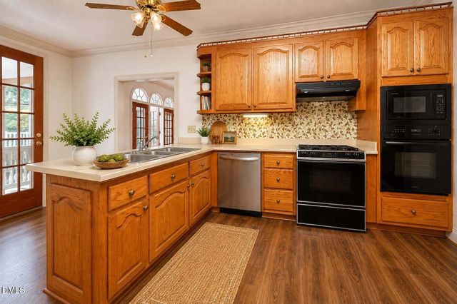 30 Ormsby Court, Spring Lake, NC 28390