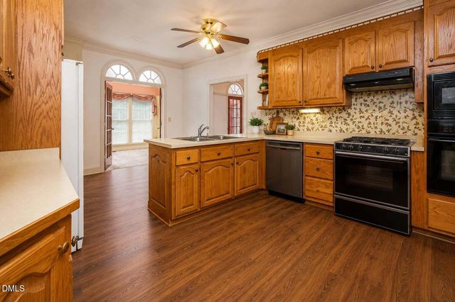 30 Ormsby Court, Spring Lake, NC 28390