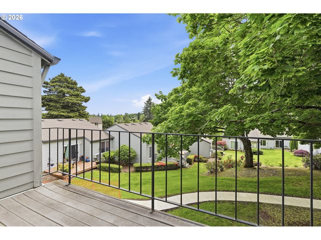 159 Sw FLORENCE Ave E26, Gresham, OR 97080