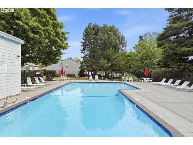 159 Sw FLORENCE Ave E26, Gresham, OR 97080