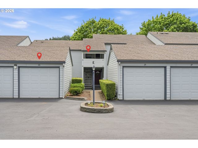 159 Sw FLORENCE Ave E26, Gresham, OR 97080