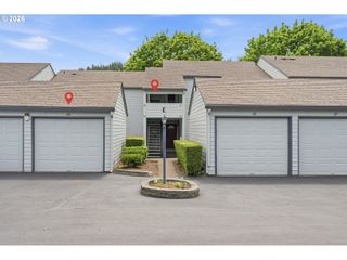 159 Sw FLORENCE Ave E26, Gresham, OR 97080