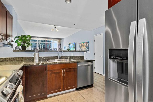 427 9th Avenue 801, San Diego, CA 92101
