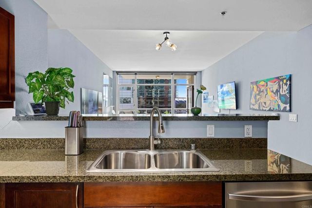 427 9th Avenue 801, San Diego, CA 92101