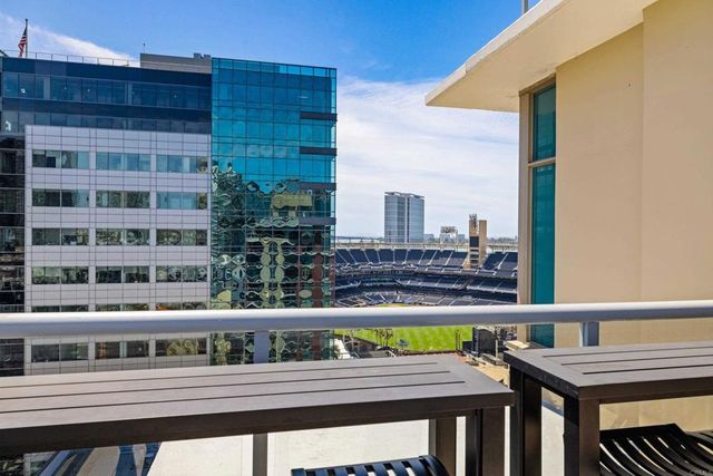427 9th Avenue 801, San Diego, CA 92101
