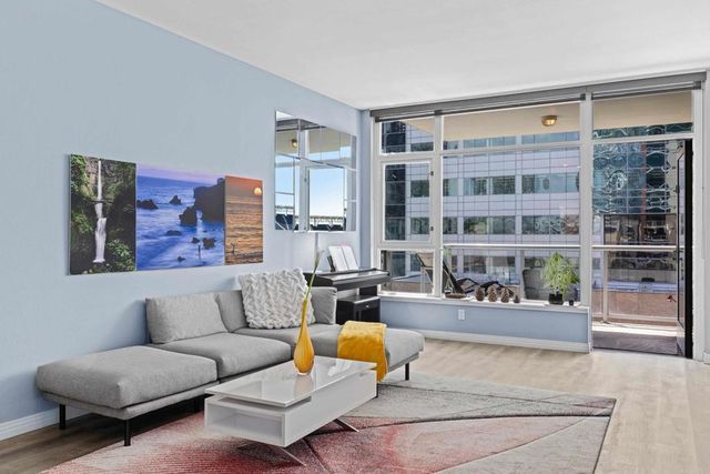 427 9th Avenue 801, San Diego, CA 92101