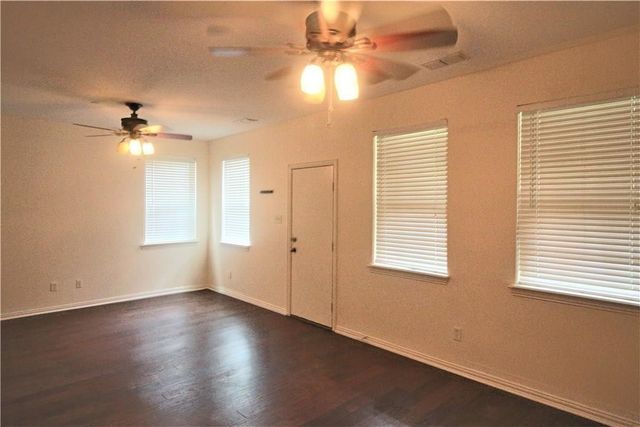 7836 Fox Horn Drive, Irving, TX 75063