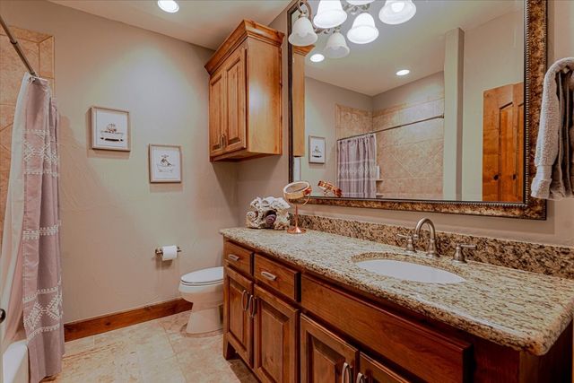 2033 Harbor Way 103, Graford, TX 76449