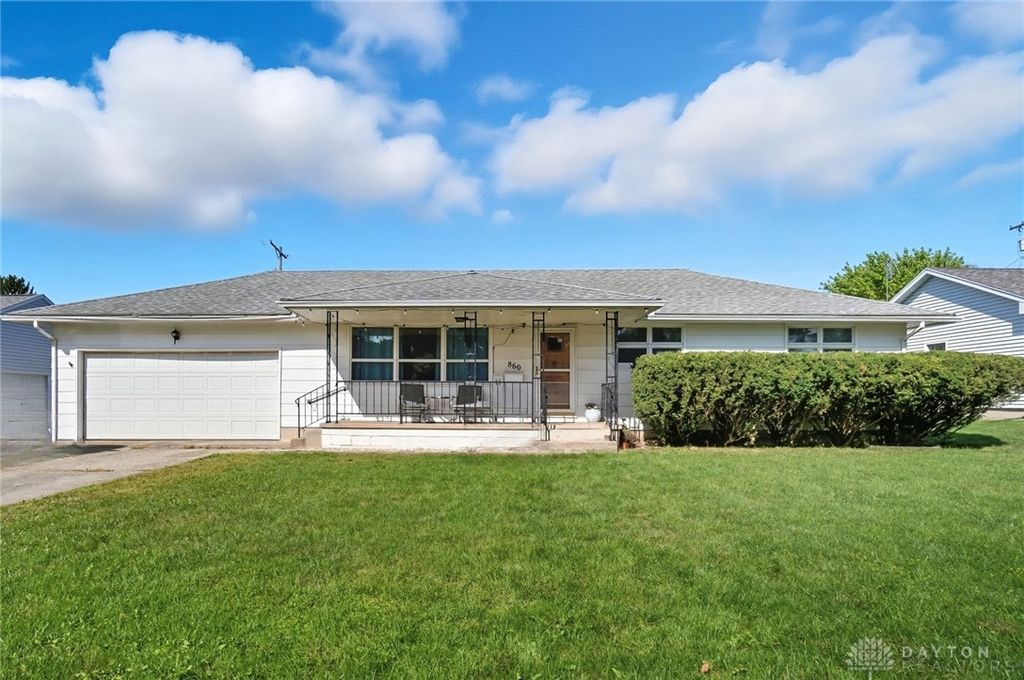 860 Amherst Drive, Urbana, OH 43078