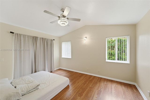 1004 Golden Cane Dr, Weston, FL 33327