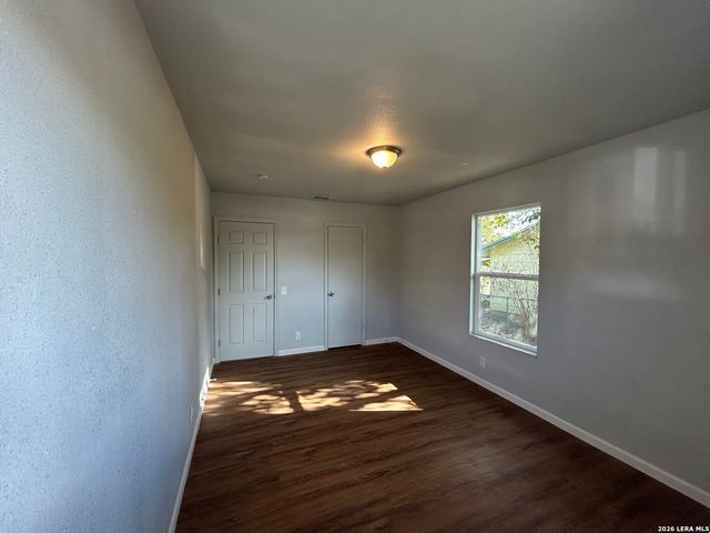7014 GRAND VALLEY DR, San Antonio, TX 78242