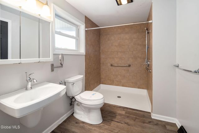 2115 Fiero Avenue, Rotterdam, NY 12303