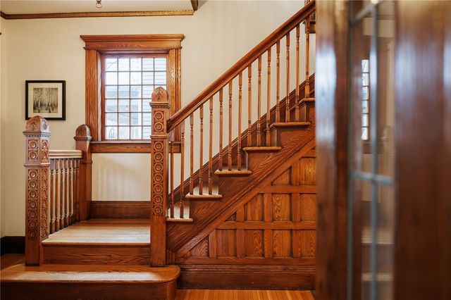 21 Rundel Park, Rochester, NY 14607