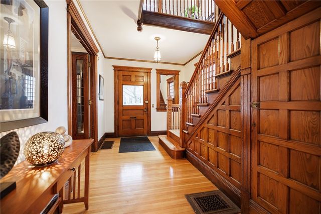 21 Rundel Park, Rochester, NY 14607