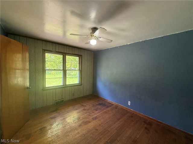 151 Durst Drive NW, Warren, OH 44483