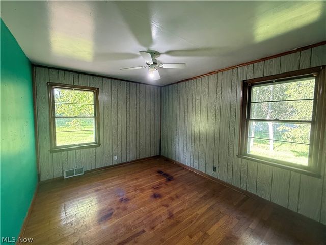 151 Durst Drive NW, Warren, OH 44483
