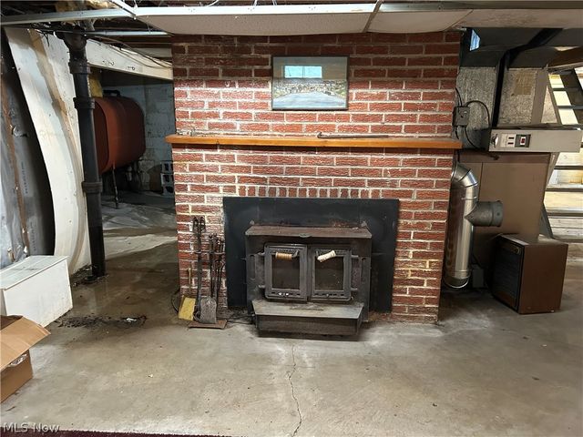 151 Durst Drive NW, Warren, OH 44483