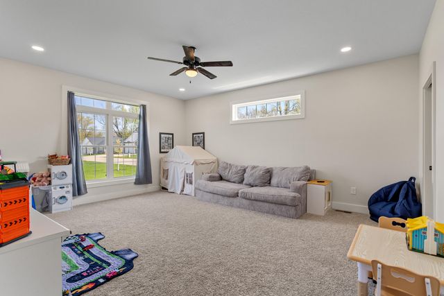 245 Auseon Court, Hillsdale City, MI 49242