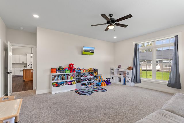 245 Auseon Court, Hillsdale City, MI 49242