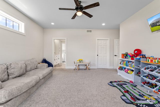 245 Auseon Court, Hillsdale City, MI 49242