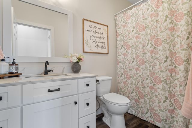 245 Auseon Court, Hillsdale City, MI 49242